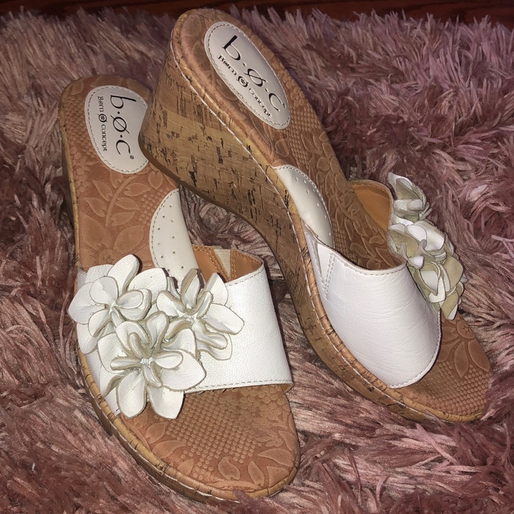 b.o.c platform sandals